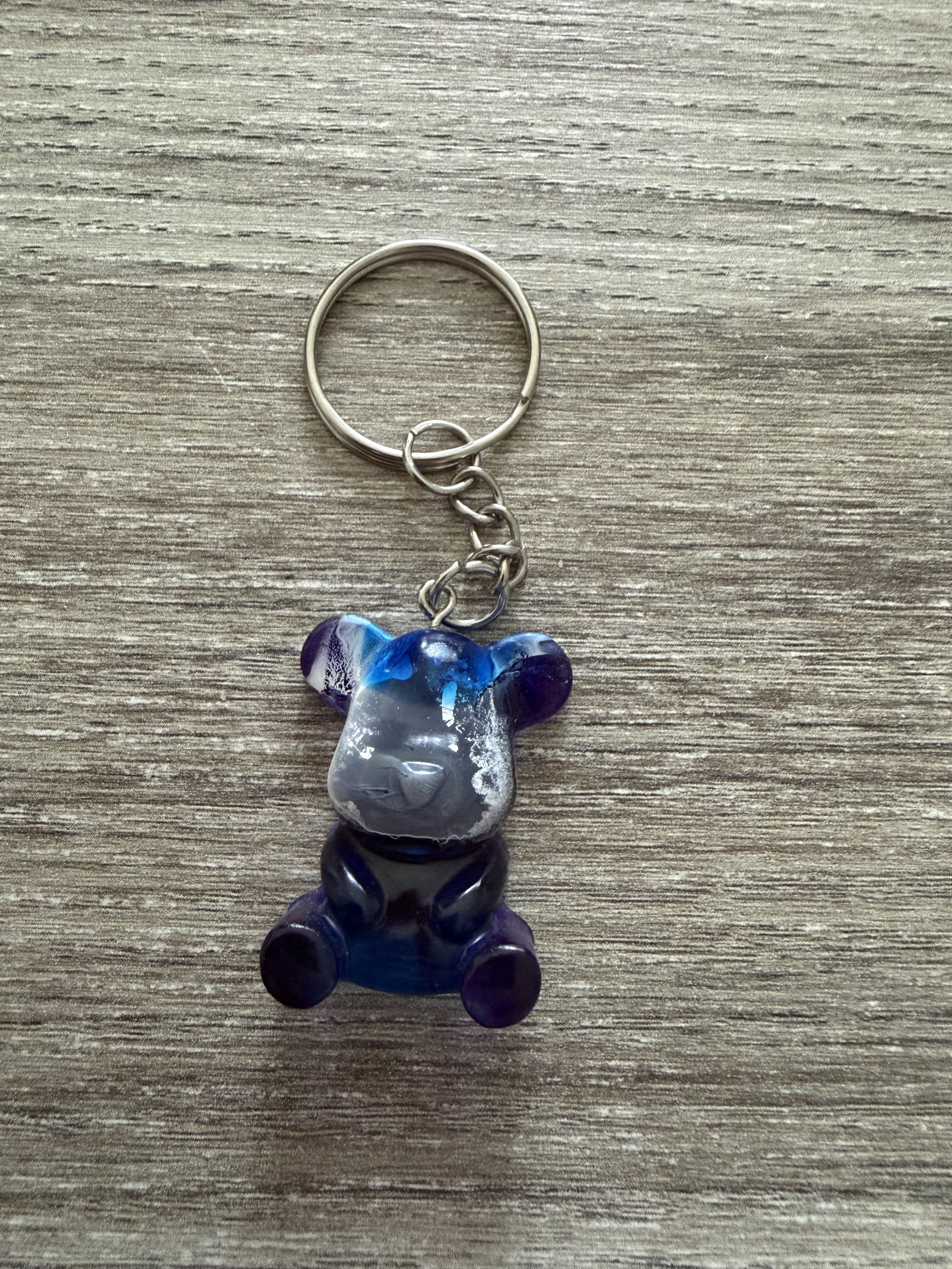 Porte clé ourson 35mm violet, bleu, blanc