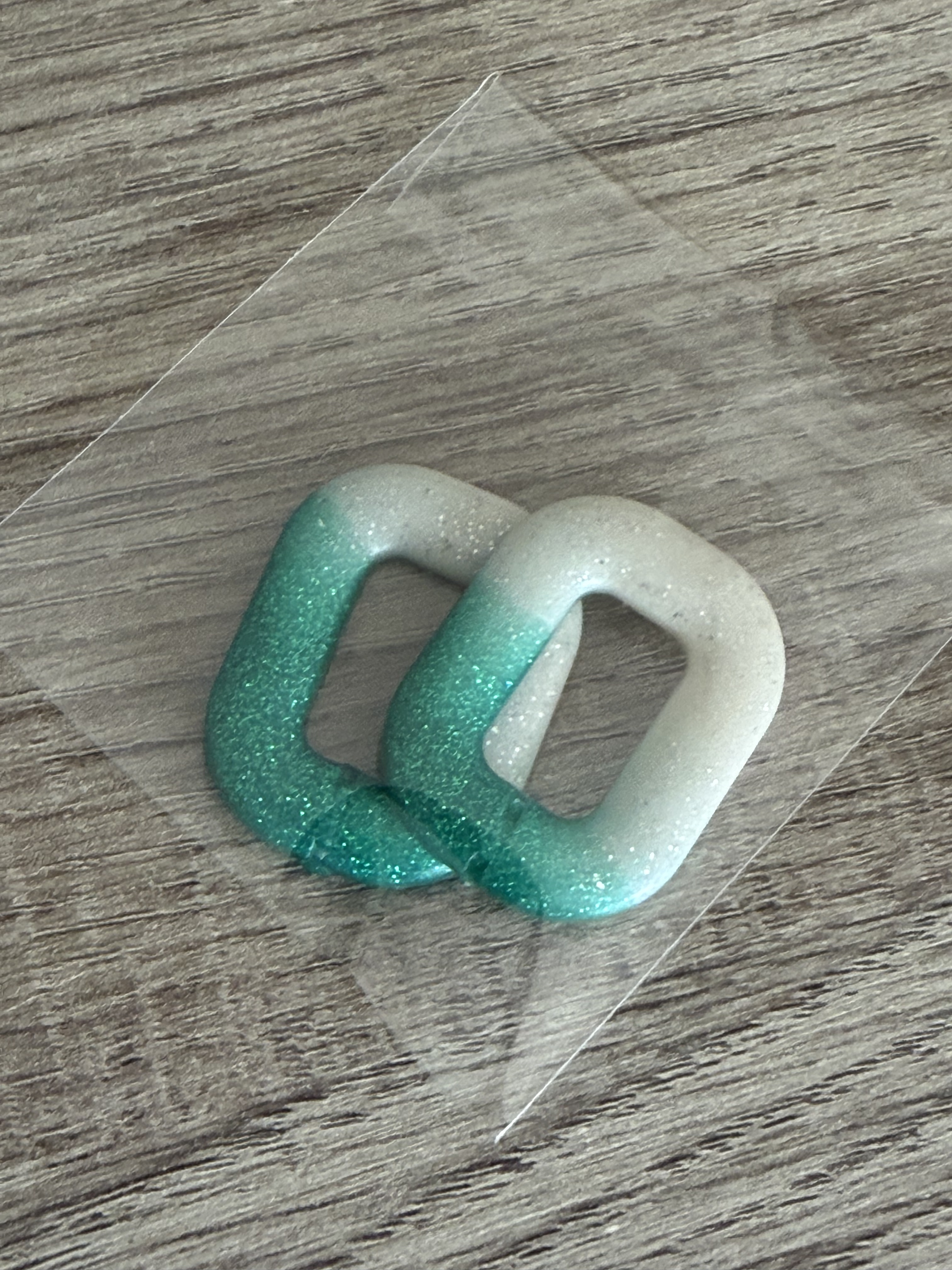 Pampilles rectangle vert et blanc avec paillettes fines