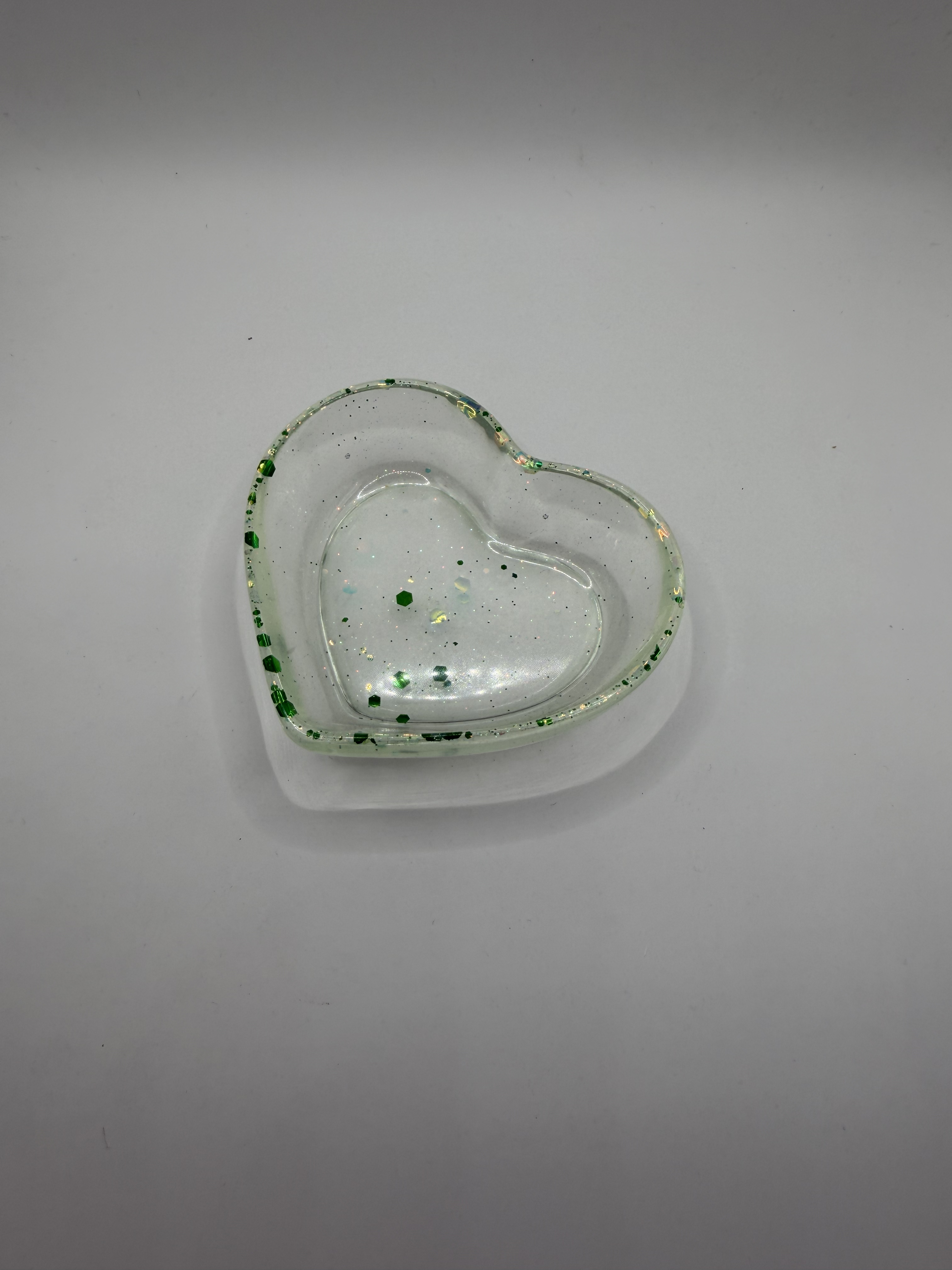 Coeur 8cm - transparent paillette verte