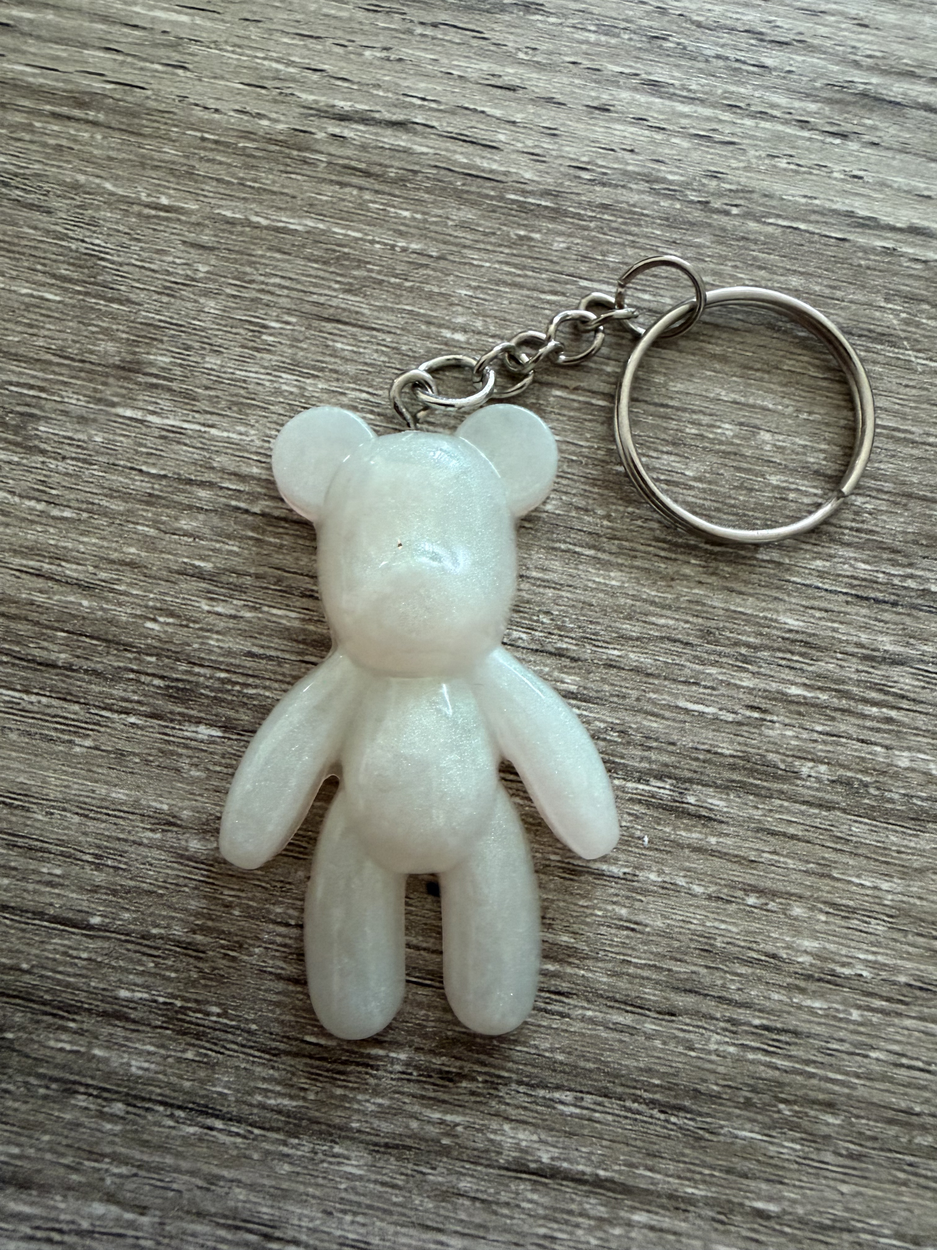 Porte clé ourson debout blanc