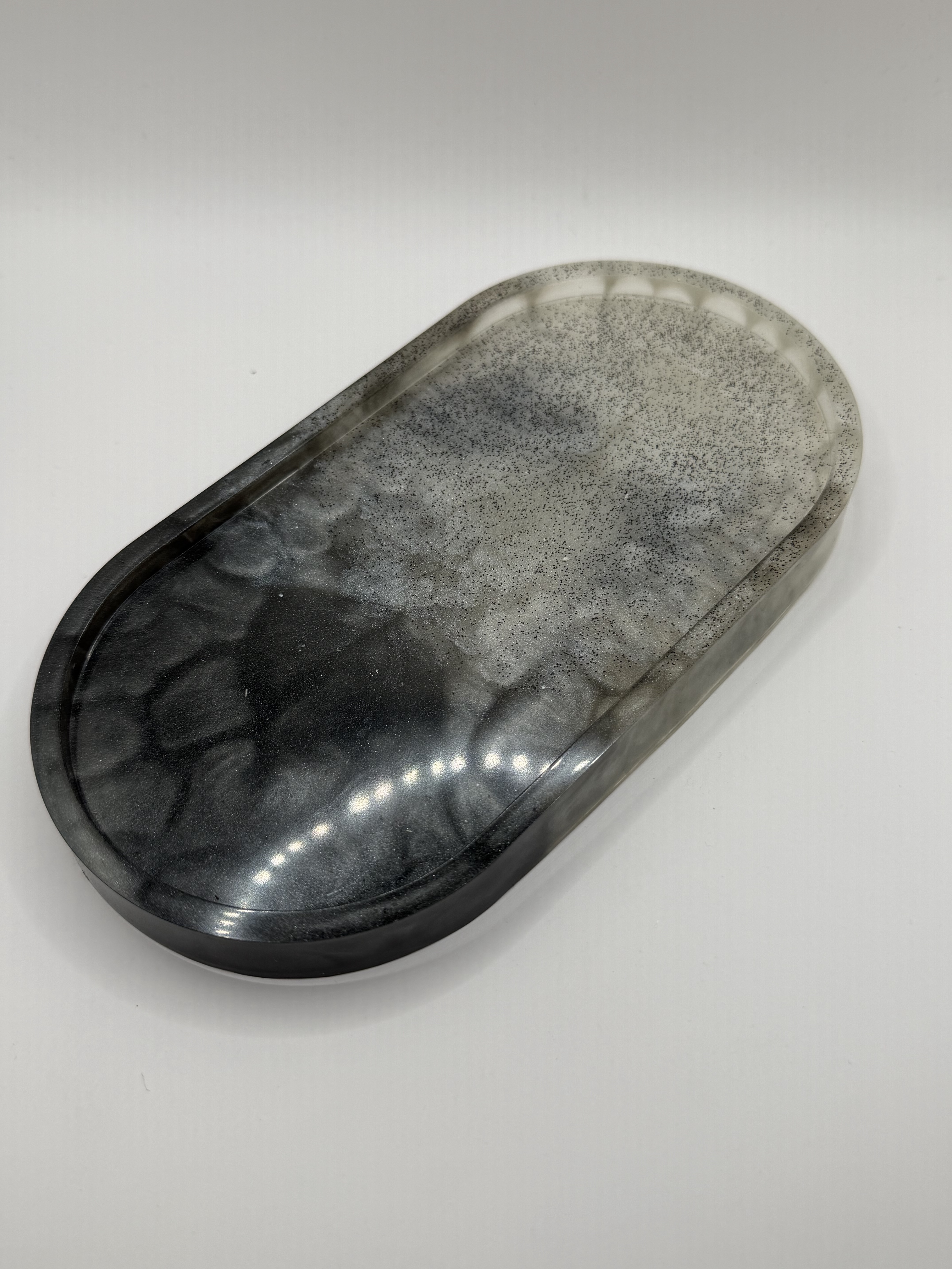 Ovale - noir blanc paillette noire